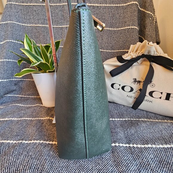 Coach Crossgrain Zip Tote, 4454, Amazon Green - Picture 5 of 16